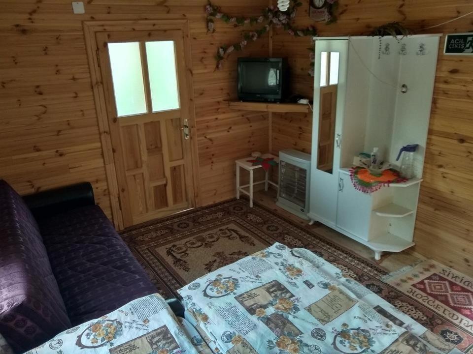 Готель Kapuzbasi Selalesi Bastuerk Dinlenme Tesisleri Buyukcakir Екстер'єр фото